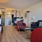 Laurens Vue Port Et Océan 4 Pers *